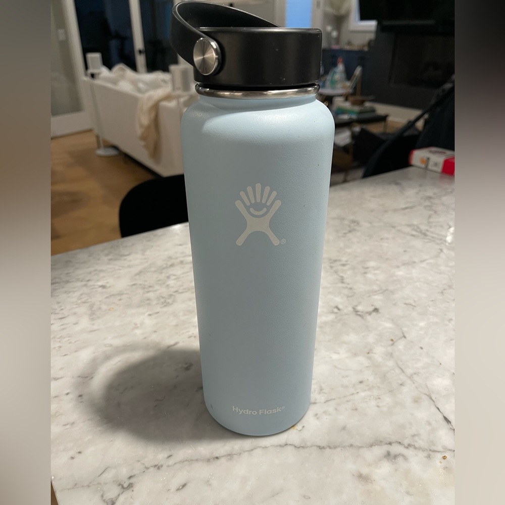 Hydro Flask - 40oz, wide mouth, in rare pastel blue color